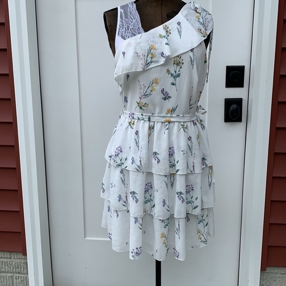 one shoulder mini dress peplum style flowing fabric garden flower print fairy - Picture 8 of 14